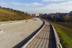 Strada-Fondovalle-in-costruzione